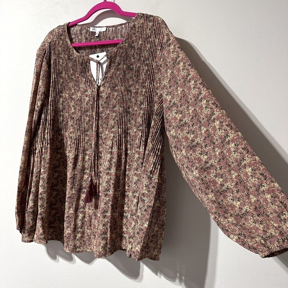 DR2 by Daniel Rainn Blouse Size 1X Pleated Tassels Ditsy Floral Mauve Top NWT - Picture 5 of 10